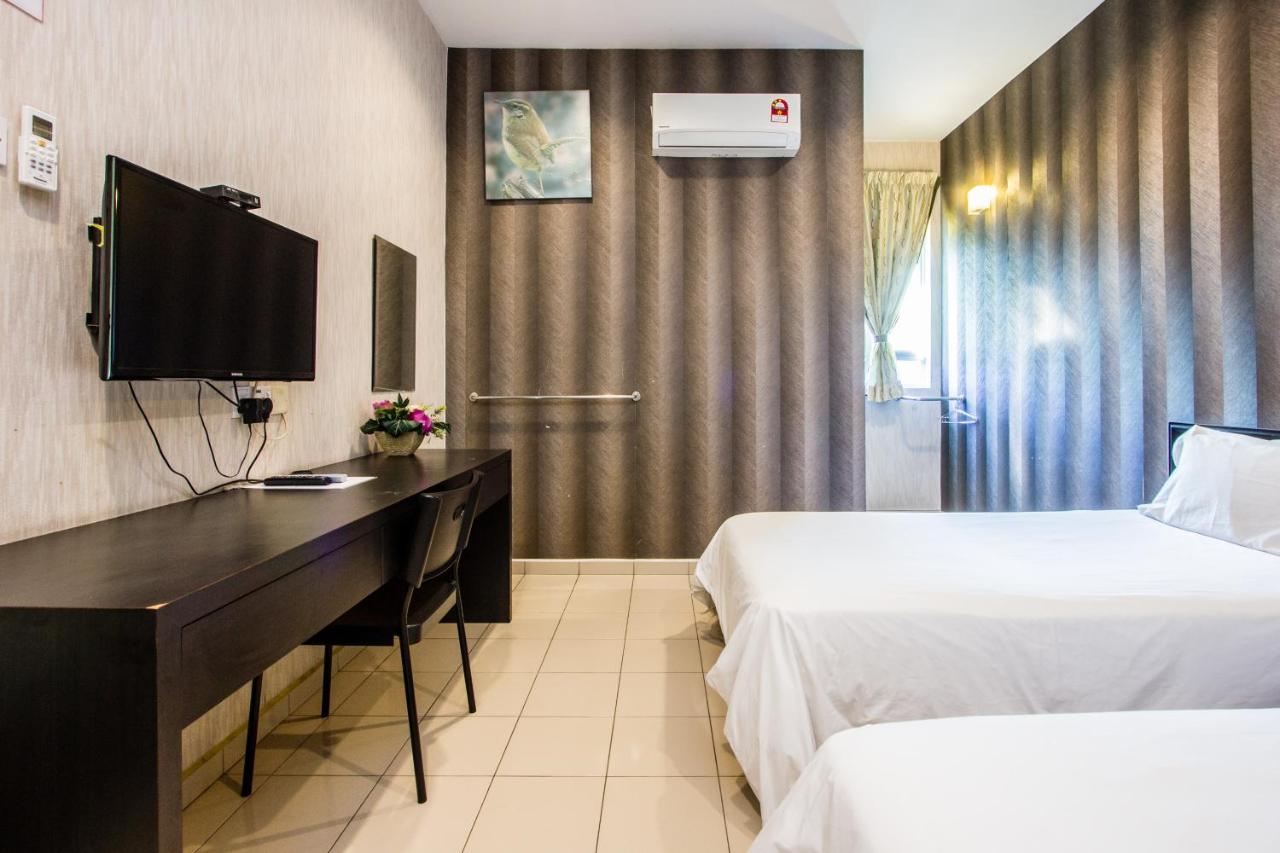 Value Inn Homestay Бътъруърт Екстериор снимка