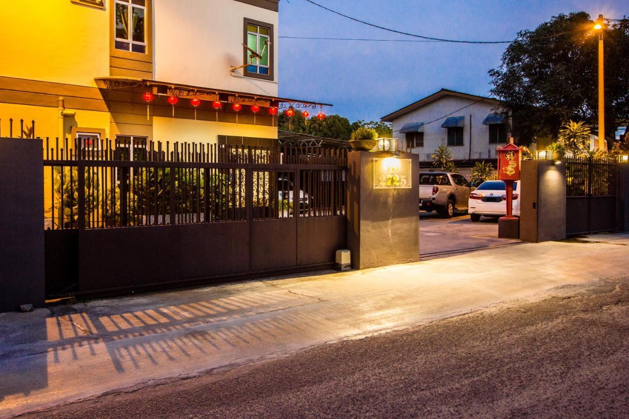 Value Inn Homestay Бътъруърт Екстериор снимка