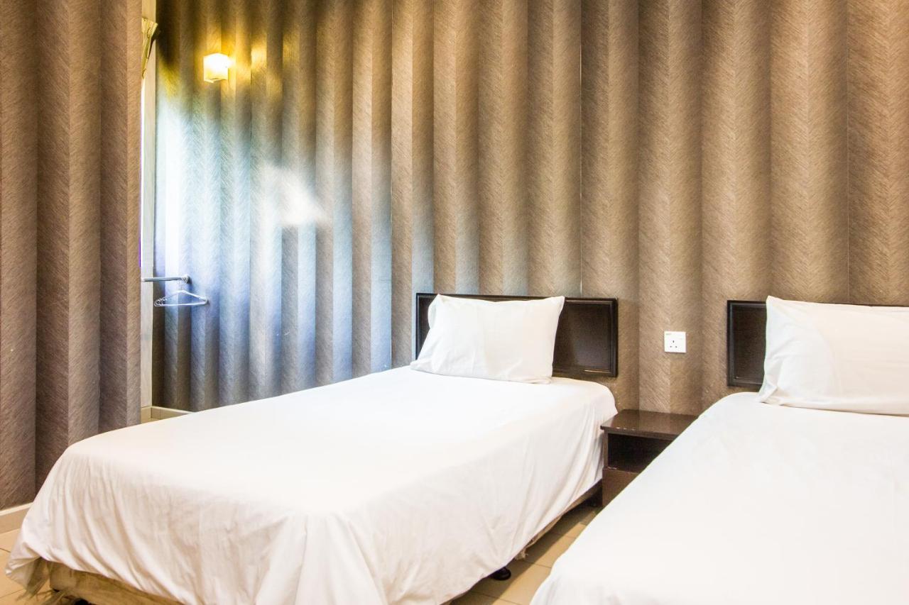 Value Inn Homestay Бътъруърт Екстериор снимка